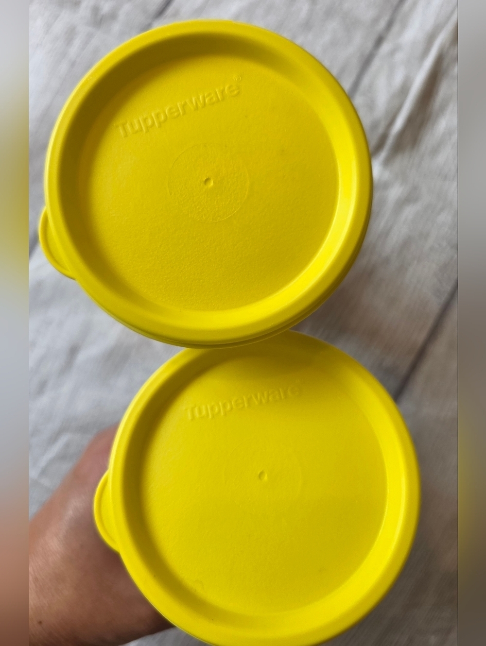 Tupperware Set of 2 with Lids Fanciful Floral Pattern 16oz Tumbler Cups #5107 - Picture 6 of 7